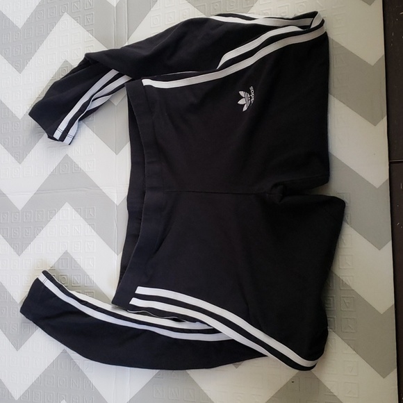 adidas compression leggings size Small Style #CE2441.  NWOT - Picture 5 of 5